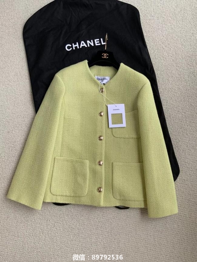 Chanel香奈儿新款牛油果绿外套