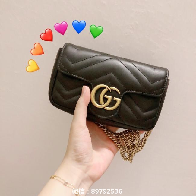 Gucci Super mini这包包真的爱了，不管上班还是去逛街都是背这个包单肩斜挎手提都可以