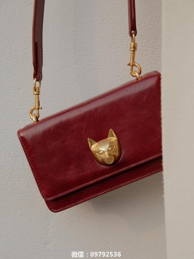 新年包包 | 开运的小众波尔多红猫神包