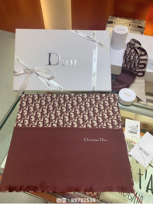 新 ～ Dior 经典老花长巾 dior2020秋冬新款 专柜也是刚上架的新品