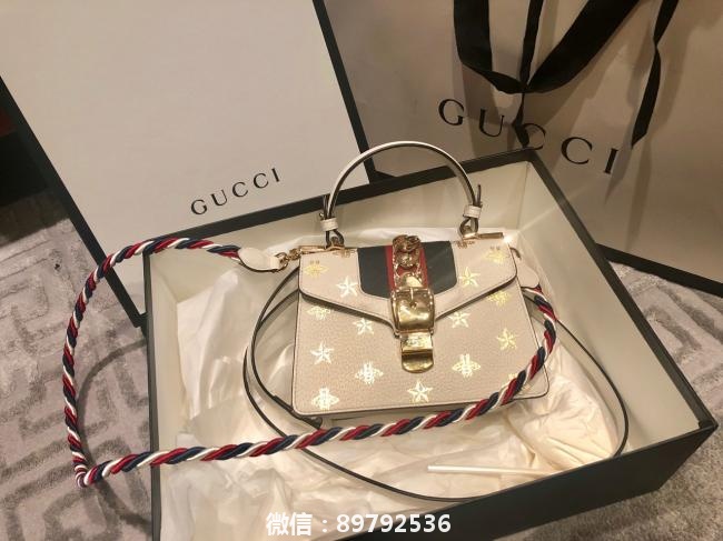 Gucci 2019限量版Sylvie 小蜜蜂星星印花