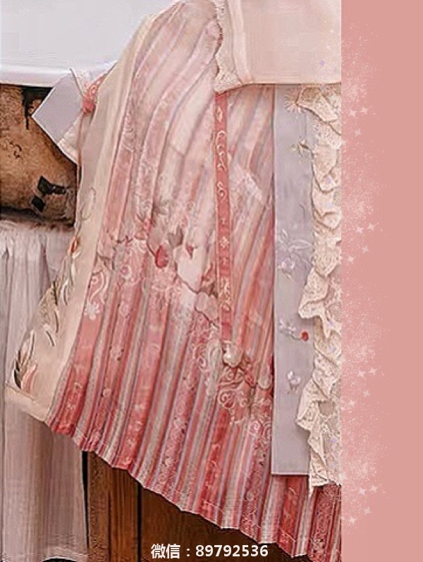 凡尔赛玫瑰花园✨这条百迭裙我真的爱惨了