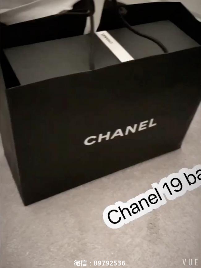 Chanel 19 bag购买分享（必入款）