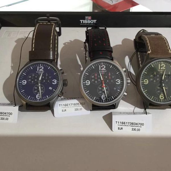 最近天梭专柜手表打折～入了几个爆款，速驰系列英皮革手表～还有卡森系列女士石英手表