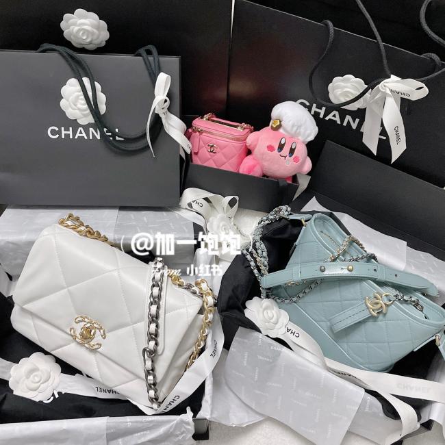 购物分享| Chanel 19 盒子 流浪包