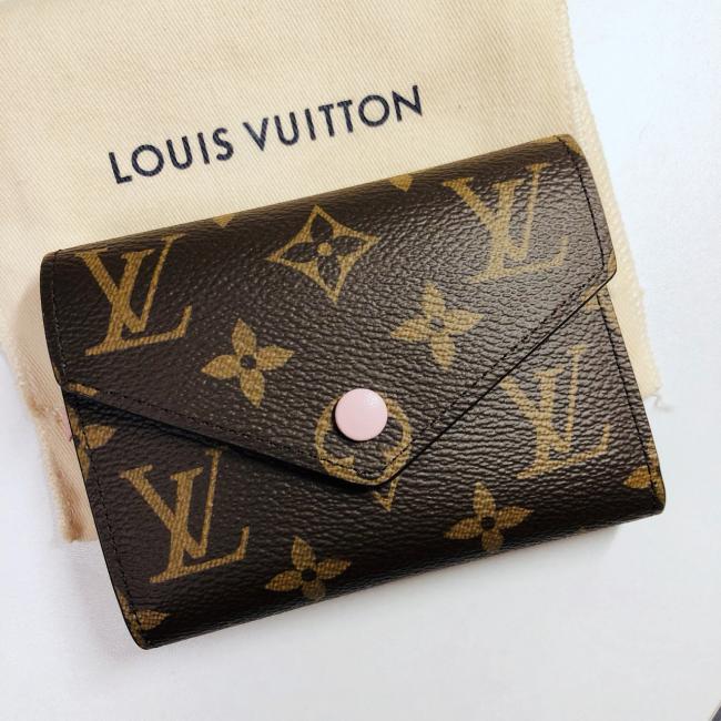 LV victorine 钱包 想换一个短款钱包，方便放在小包里，本来中意cel
