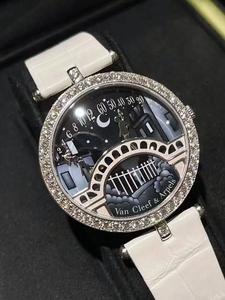 梵克雅宝iwatch表盘，不期而至手表品牌是什么？
