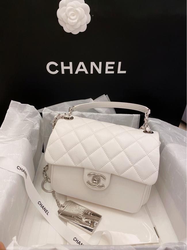 Chanel仙女白超嗲链条包