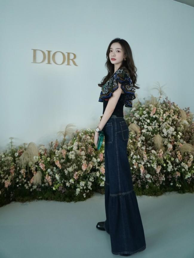 Vill Dior|玫瑰梦幻万花筒和花型设计高珠展