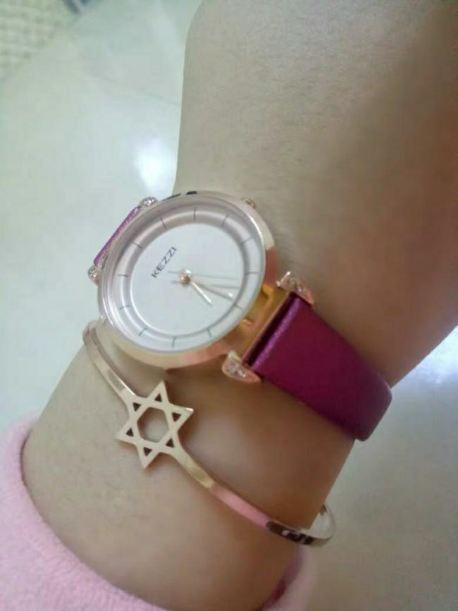 我喜欢的手表 #学生党戴的手表 #颜值爆表 啊，过几天就是我的好闺蜜生日啦