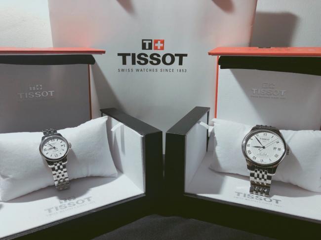 情侣机械手表必备—Tissot天梭力洛克经典机械钢带手表 这款手表男朋友很早就相中了