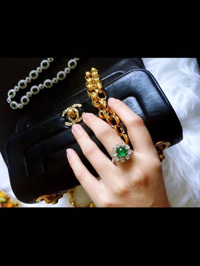 Dior vintage绿色琉璃戒指