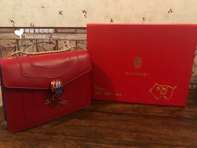 宝格丽2019年情人节+中国年限定 红蓝搭配美爆了 老公送的情人节礼物！