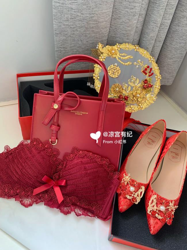 【备婚日记-红色婚品】婚鞋婚包 团扇行李箱