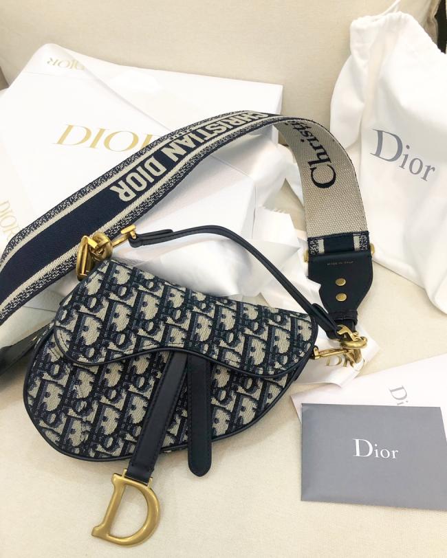 东京喜提Dior马鞍包 今年最爱的一只包！！