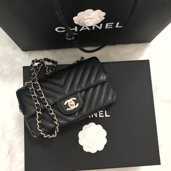 Chanel Cf大Mini黑金牛V型紋