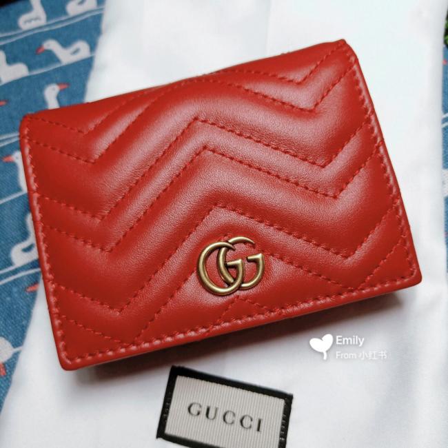 Gucci钱包 ——新的一年，送给自己的第一份礼物，毕竟只有漂亮的钱包才能