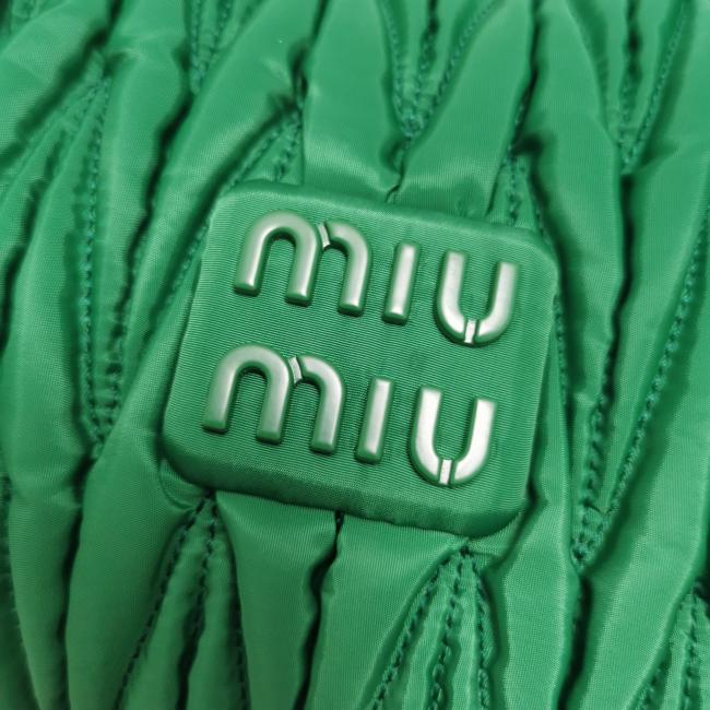 Miu Miu新品 MiuWander手袋 5BC108 - 环保可持续时尚