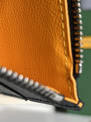 戈雅 INSERT LOUISE 新款卡套内袋包，时尚轻薄，适用于大尺寸手机，多功能设计