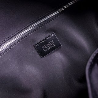 芬迪家新品Vertigo夏季胶囊限量系列FF Vertigo背包