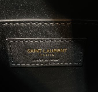 Saint Laurent 2022秋冬新款迷你小水桶包 711102