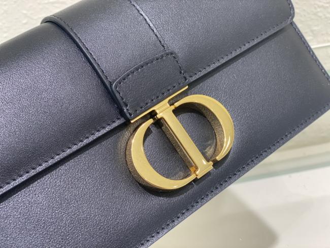 Dior 30 Montaigne East-West 手袋：经典优雅设计，多功能手提肩背斜挎