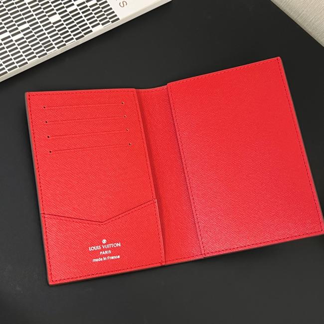 LV新品到货！Damier Graphite系列护照夹，理想之选，精致实用